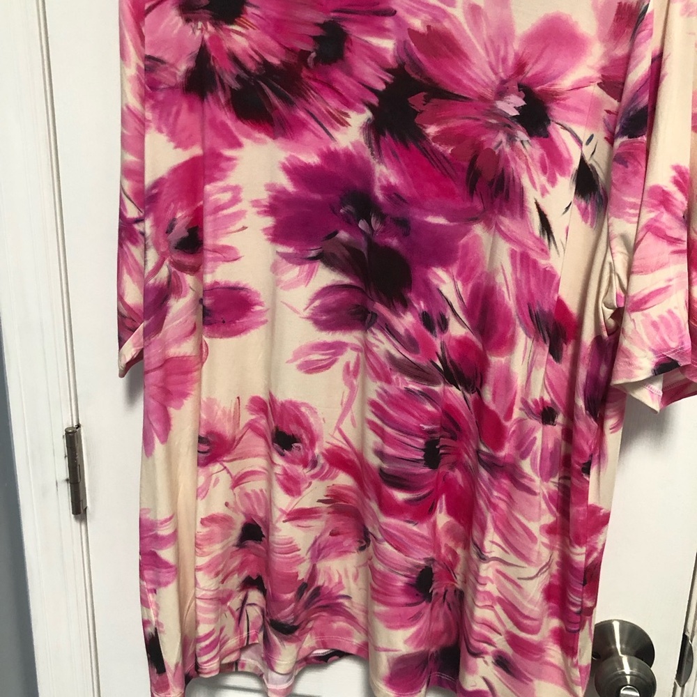 Johnny Was NWT 2X Plus top the Janie favorite mock neck stretchy tee PINK Floral - Picture 9 of 14
